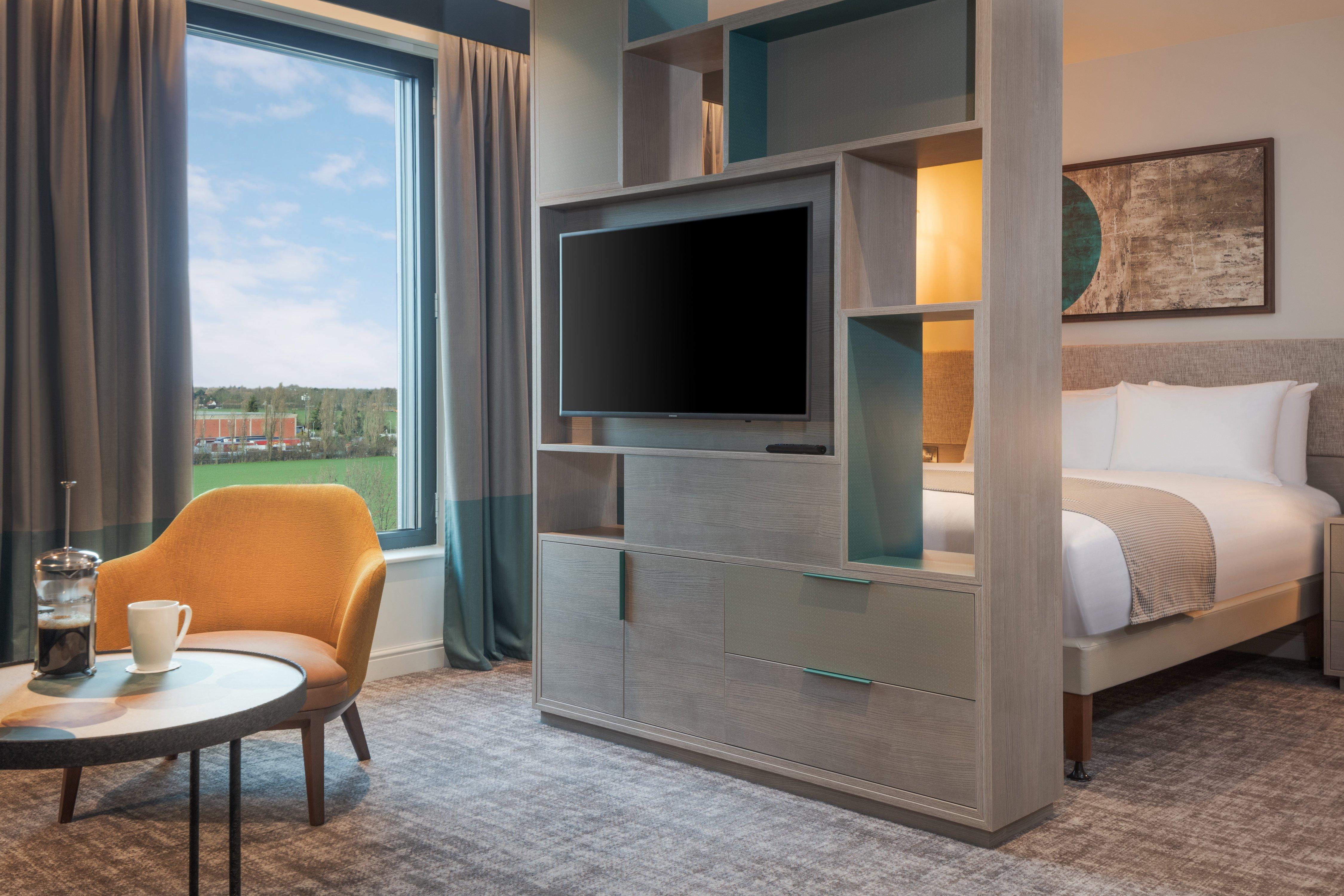 Staybridge Suites London Heathrow - Bath Road, An Ihg Aparthotel Хилингдън Екстериор снимка