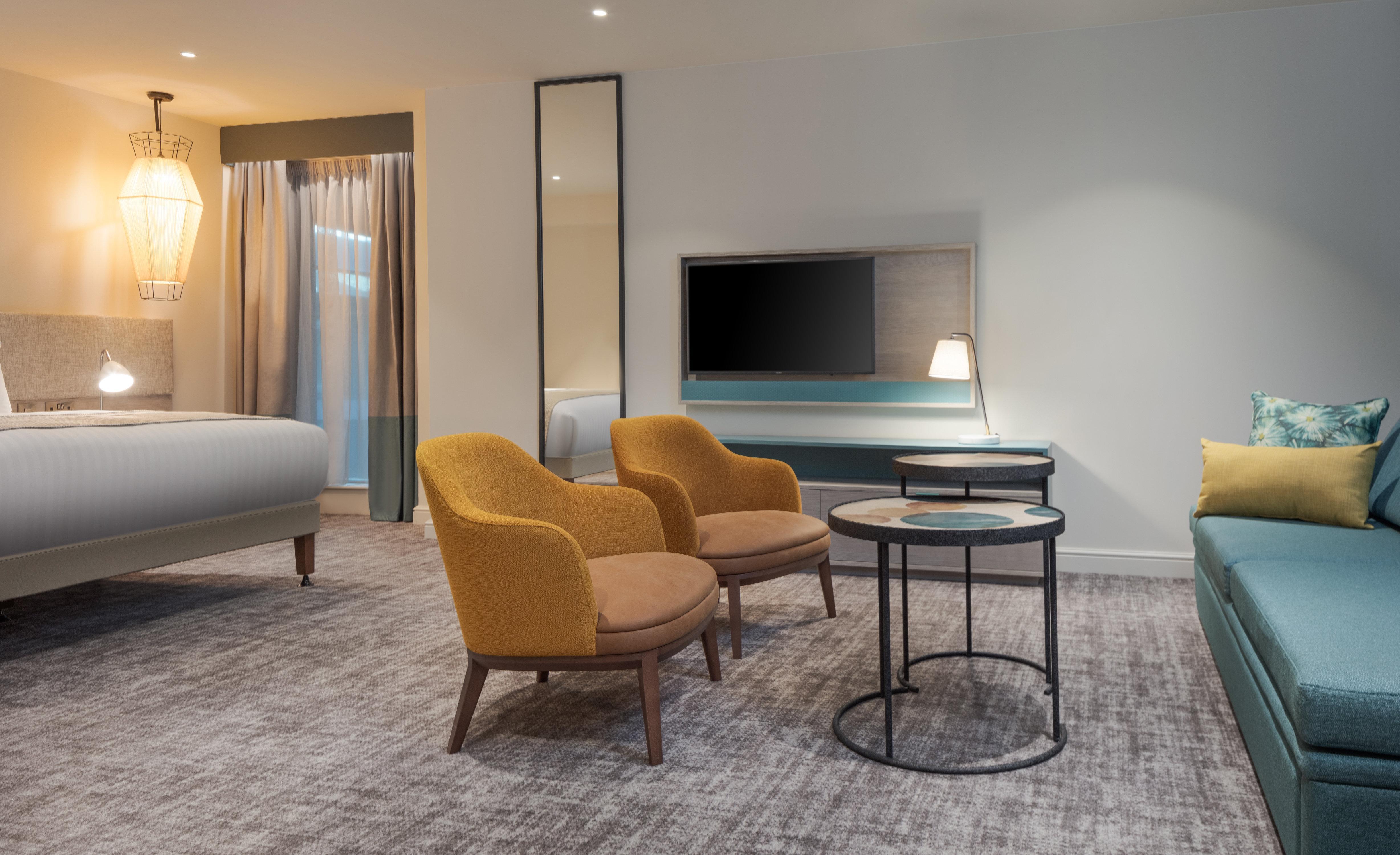 Staybridge Suites London Heathrow - Bath Road, An Ihg Aparthotel Хилингдън Екстериор снимка