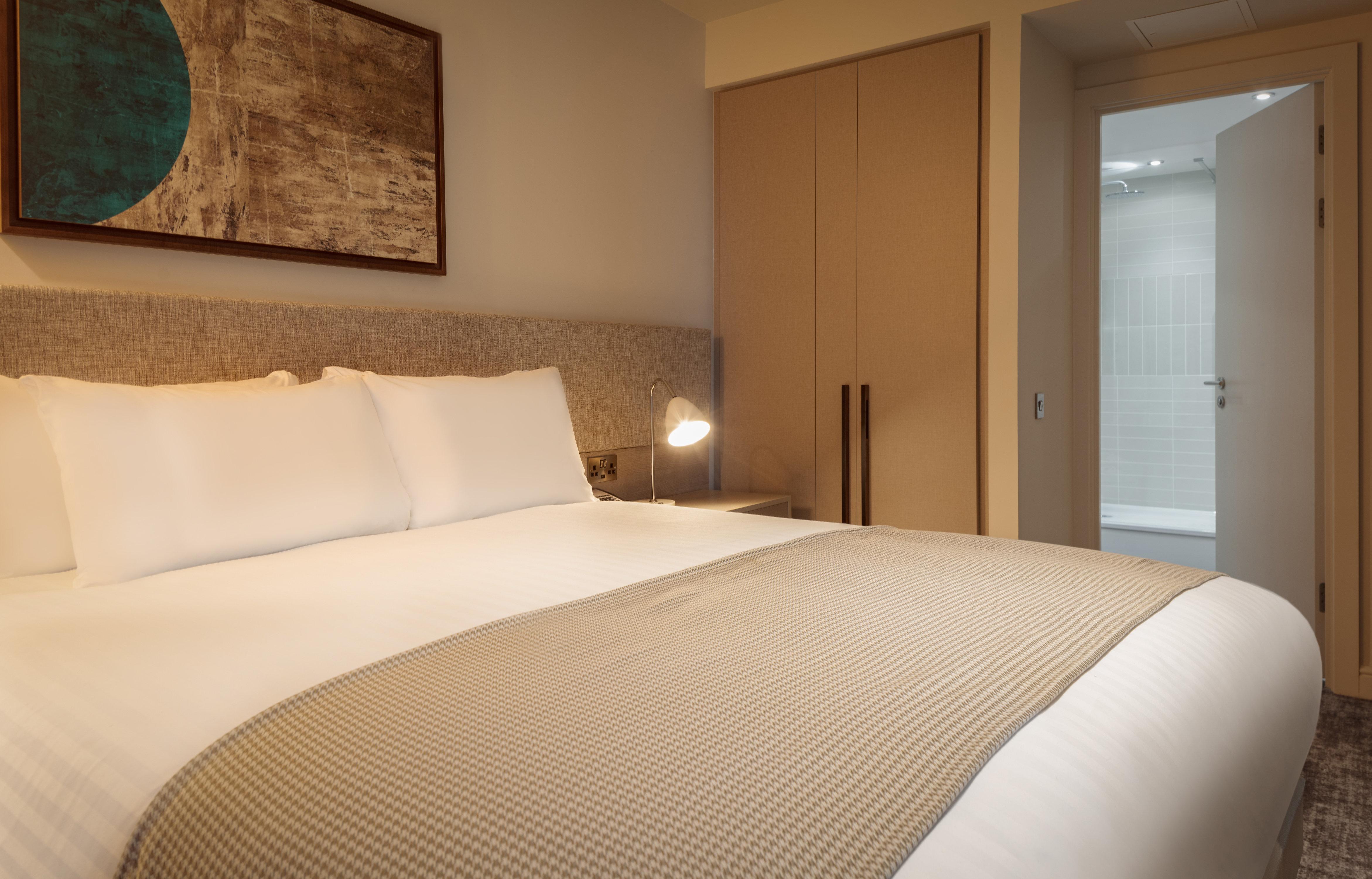 Staybridge Suites London Heathrow - Bath Road, An Ihg Aparthotel Хилингдън Екстериор снимка