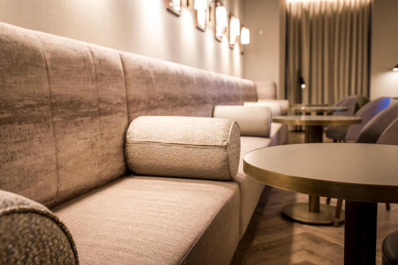 Staybridge Suites London Heathrow - Bath Road, An Ihg Aparthotel Хилингдън Екстериор снимка