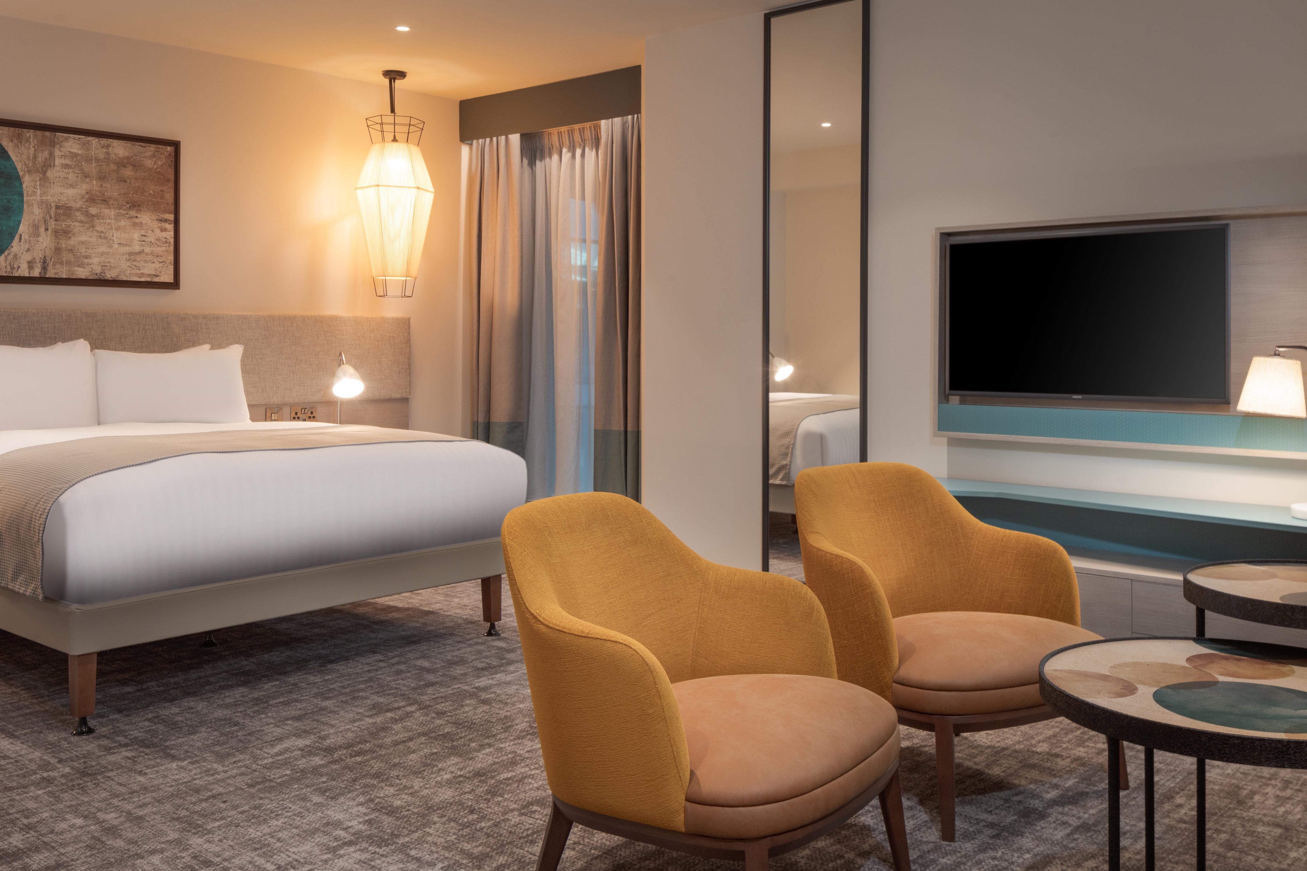 Staybridge Suites London Heathrow - Bath Road, An Ihg Aparthotel Хилингдън Екстериор снимка