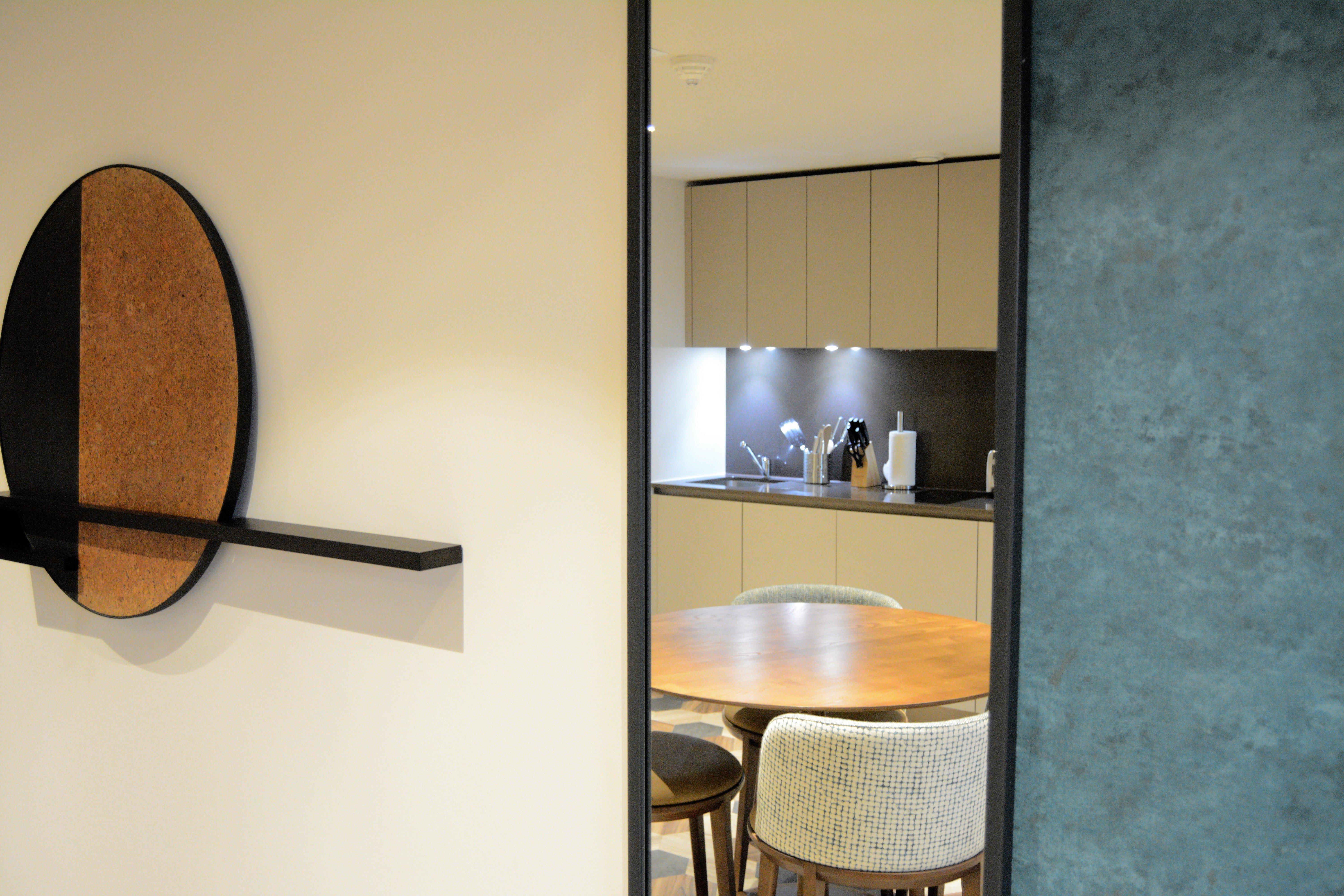 Staybridge Suites London Heathrow - Bath Road, An Ihg Aparthotel Хилингдън Екстериор снимка