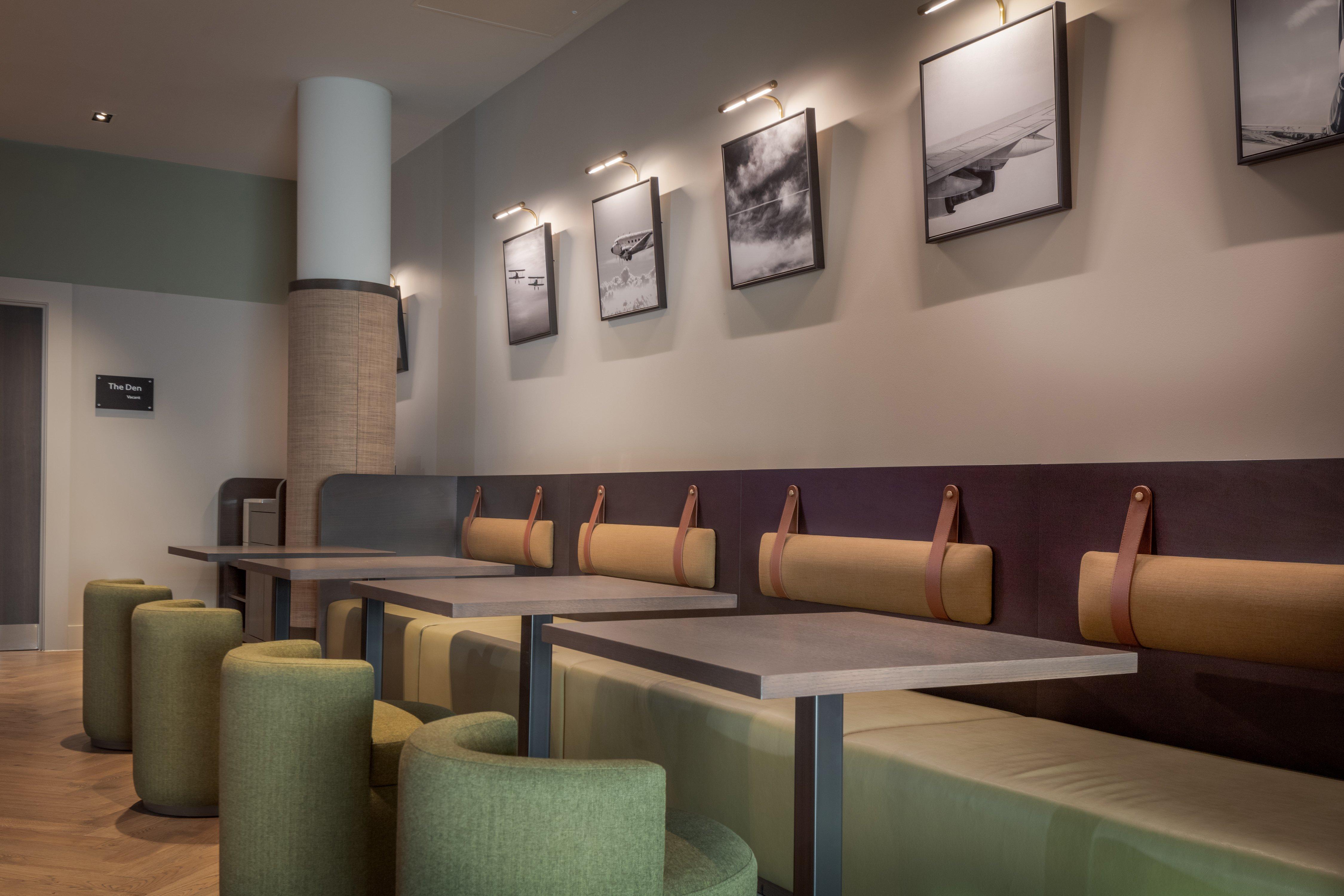 Staybridge Suites London Heathrow - Bath Road, An Ihg Aparthotel Хилингдън Екстериор снимка